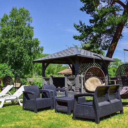 Summer House فنتسبيلز المظهر الخارجي الصورة